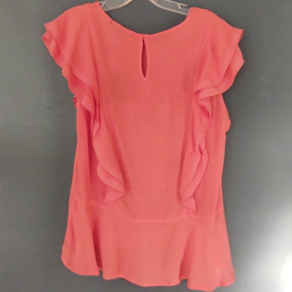 Ruffle detail w/peplum hem cap sleeve blouse - Picture 11 of 16